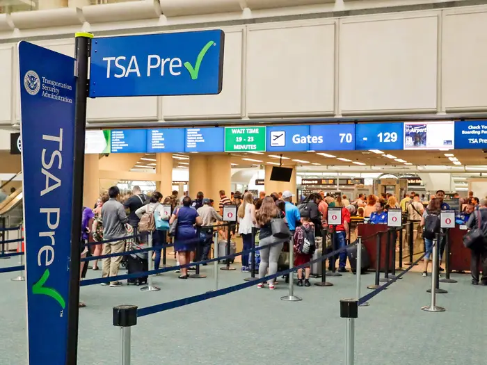 Amenities & Conveniences for Lufthansa Flyers at JFK Terminal 1 