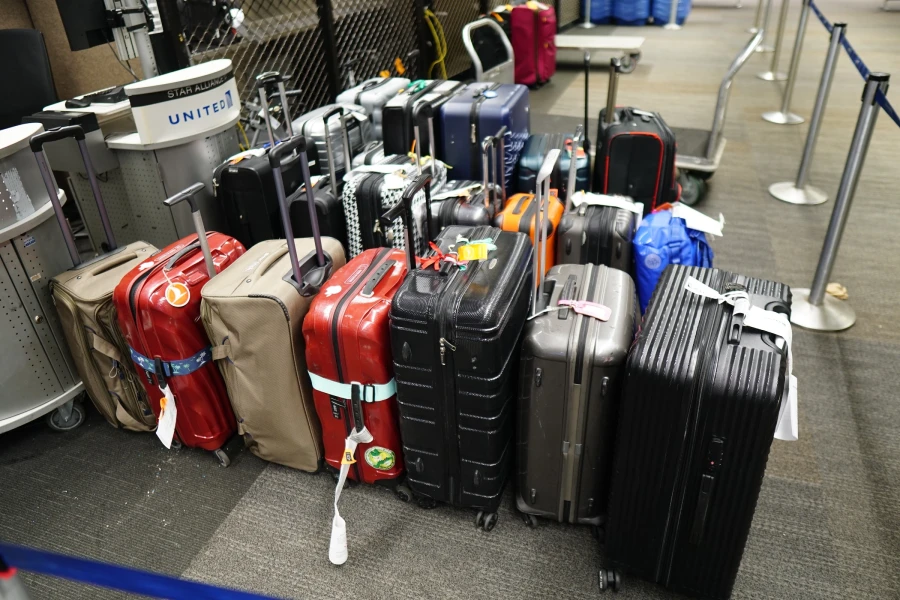 Lost and Delayed Luggage Support at John F. Kennedy Airport 