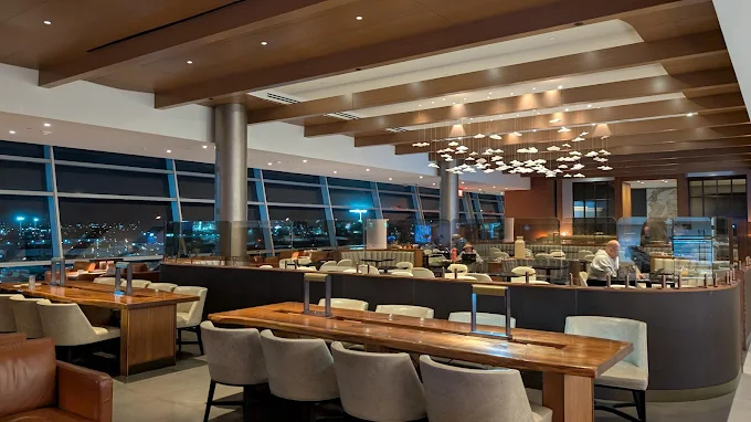 Top Amenities & Conveniences at JFK Terminal 8 for Travelers 