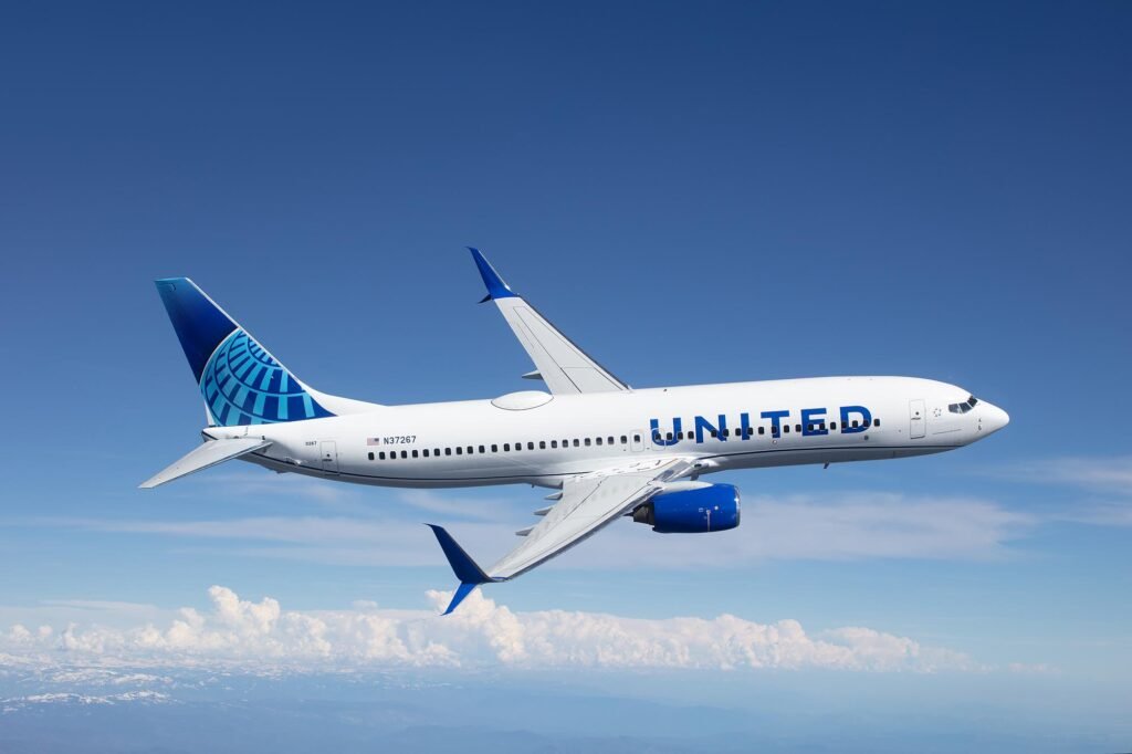 Arrivals & Departures of United Airlines flights at JFK