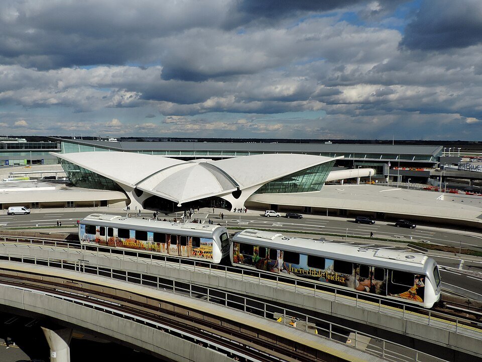 About the JFK Airport AirTrain 